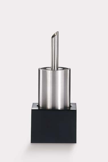 おいしいワインが楽しめるワインピューラー&ディスプレイ ZACK