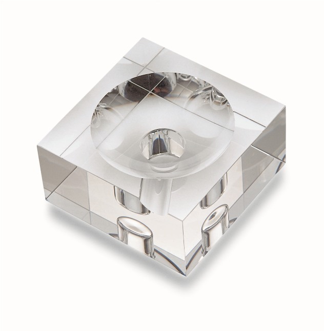 シンプルで高級感があるアシュトレイ　　クリスタルガラス灰皿177004　Philippi