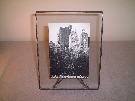 スタイリッシュにお部屋を彩る　ガラスフォトフレームＢＬＫ&ＣＬＥＡＲ（１８×１４）