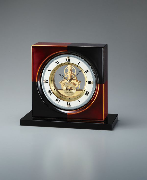 漆をまとった奥ゆかしい和の佇まい！セイコー置時計　SEIKO　DECOR　BZ810K