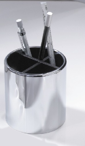 シンプルなスタイルがお洒落なペンシルボックスマルチ　Ｃ