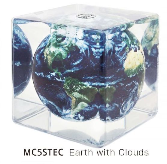 ゆっくりと回り続ける不思議な地球儀 5"MOVA CUBE  GLOBES 　ムーバキューブグローブ　MC5STEC 　φ１２．７ｃｍ  Earth with Clouds