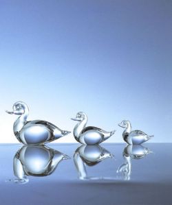 可愛いく輝くクリスタルガラスのガチョウTiny　イタリア　Vilca