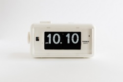 TWEMCOアラーム置時計　ホワイト AL-30WHW