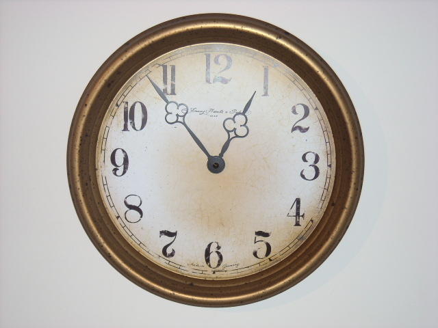 ドイツ製 hermie掛け時計 HERMLE ヘルムレ 掛け時計 30756-002100 アンティーク調掛け時計