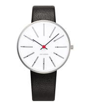 腕時計ARNE JACOBSEN