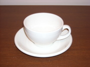 白いティーカップ＆ソーサー　クラシックホワイトDUDSON