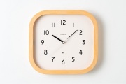 シンプ＆モダンなデザイン　ブナ材の掛け時計 CHAMBRE 　CH068NA  Calme CLOCK アラビア数字