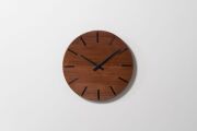 木目が美しいお洒落な掛け時計　「北の大地の木の時計」シャンブル掛け時計  ウォルナット　掛け時計 　CHAMBRE掛け時計　 CH-080WN
