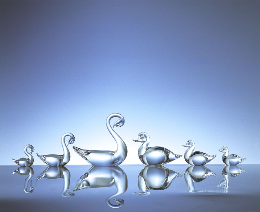 透明感あるクリスタルが綺麗な白鳥（Tiny)