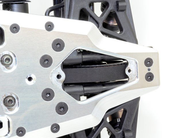 <CM-00013> IF18-III 1/8 スケール GP レーシングカー シャーシキット