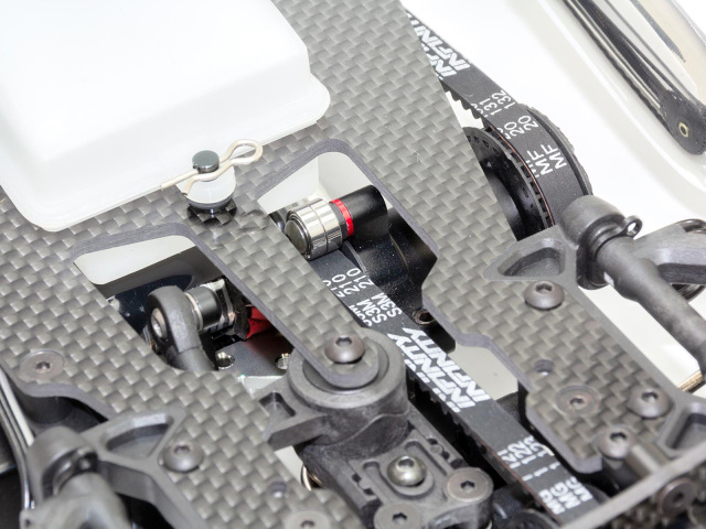 <CM-00013> IF18-III 1/8 スケール GP レーシングカー シャーシキット