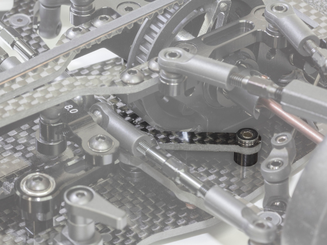 CHASSIS BRACE (Front/Graphite)