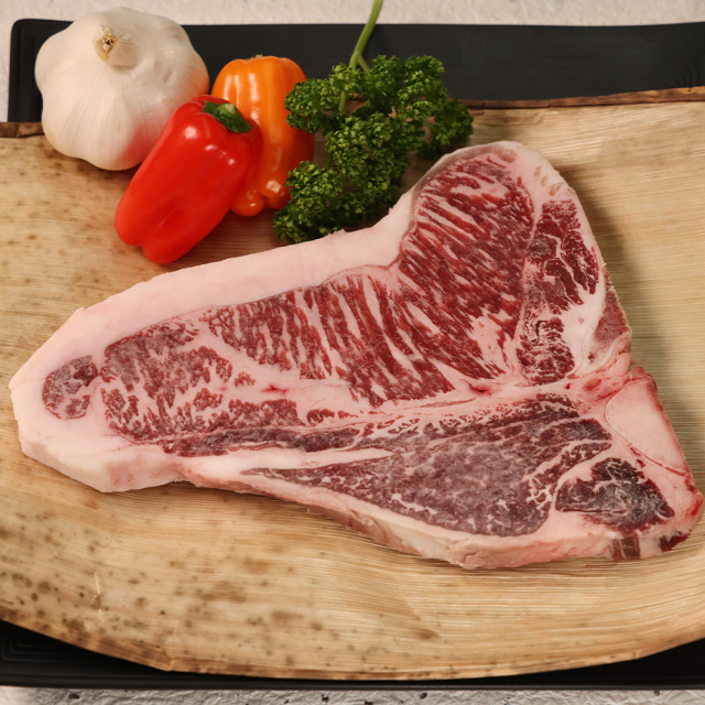 Tボーンステーキ　約500〜550g