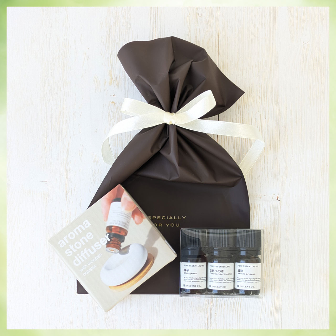 【特別ギフトセット】和のくつろぎ3本セット（各5ml） + アロマストーンディフューザー ホワイト
