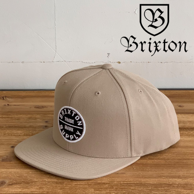 BRIXTON(ブリクストン)　OATH III SNAPBACK CAP (SAND)　【スナップバックキャップ 帽子】【ブリクストン キャップ 定番 人気 シンプ