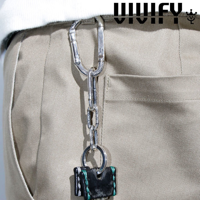 VIVIFY(ヴィヴィファイ)(ビビファイ)　k18Gold Rope Inlay Arabesque karabiner Keychain　【VIVIFY カラビナ】【VFO-116】【オーダ