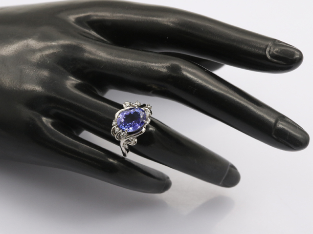 プラチナ PT900 】 指輪 リング タンザナイト3.71ct
