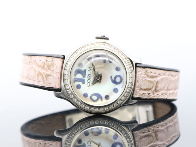 【CORUM】コルム 時計 ハートビート ダイヤベゼル クォーツ 箱 余りコマ コルム CORUM 】 腕時計 バブル クロノ ダイヤベゼル 396.152.47