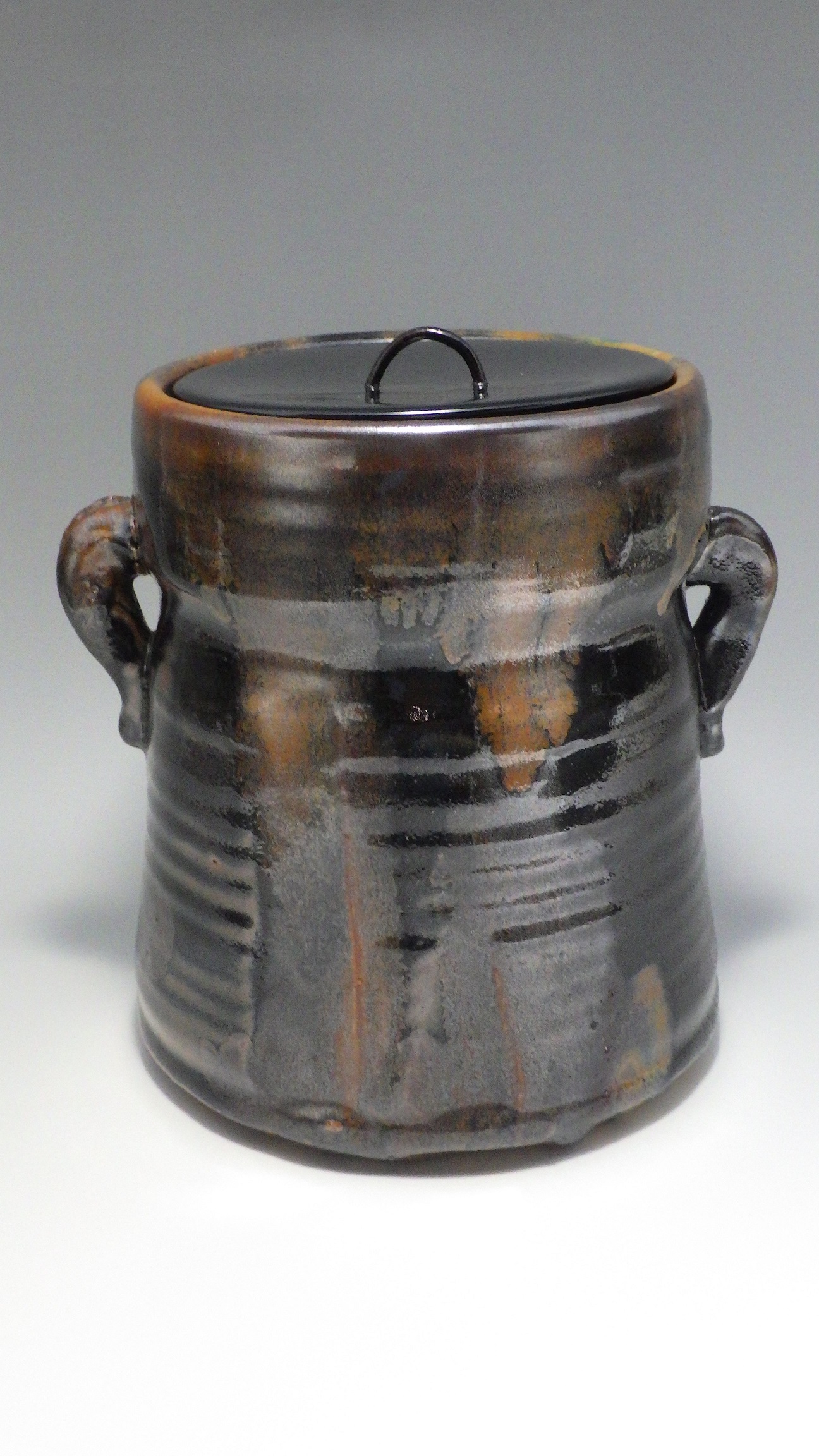 13代山口小左衛門（古瀬戸水指）