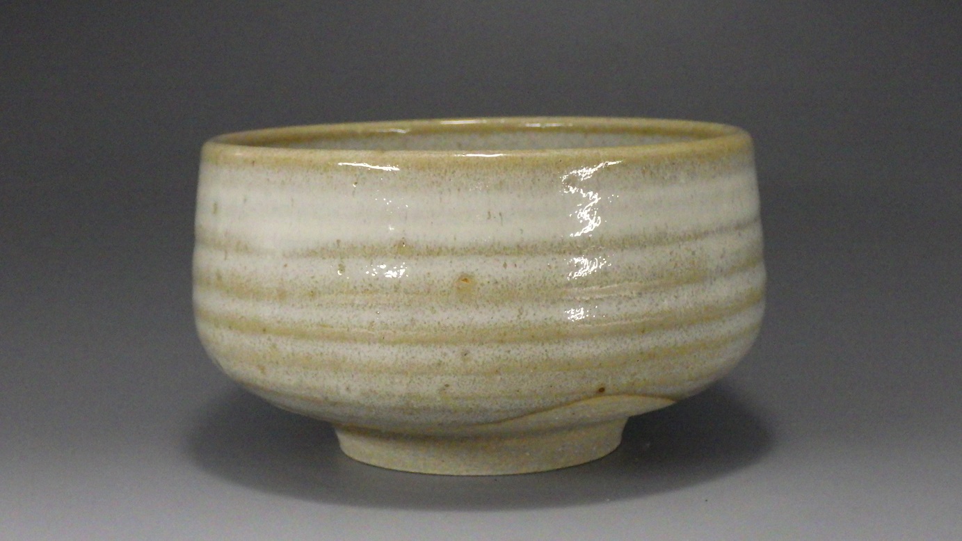 8代大塩正人（赤膚焼抹茶茶碗）