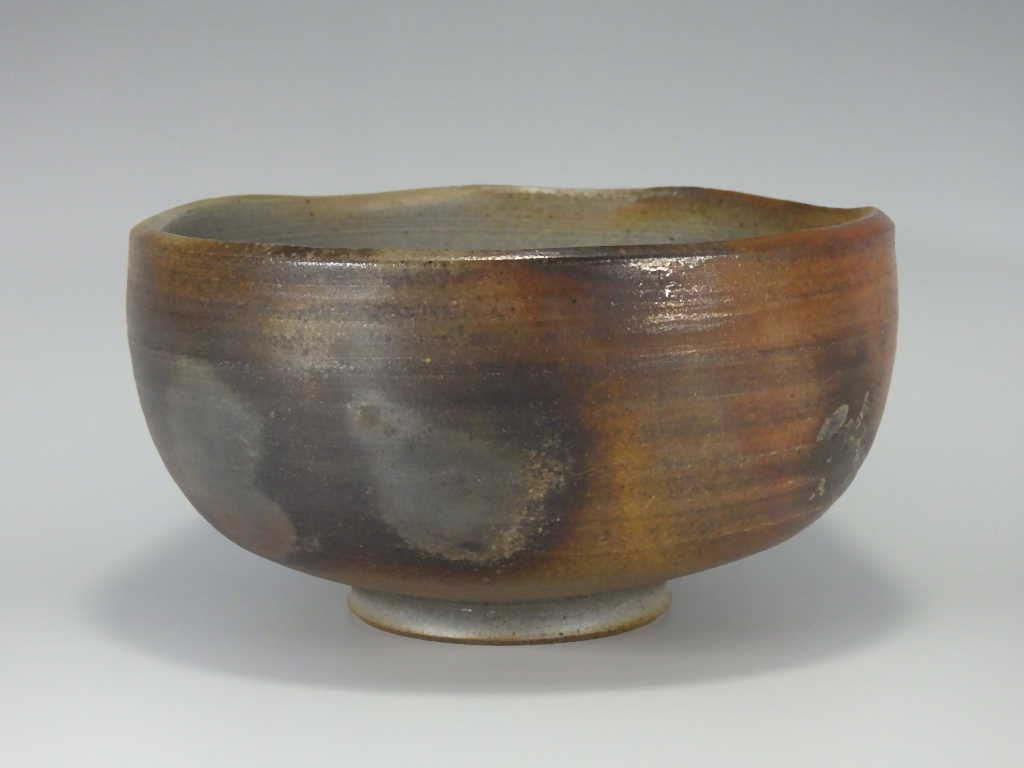 松本篤治（備前桟切り抹茶茶碗）
