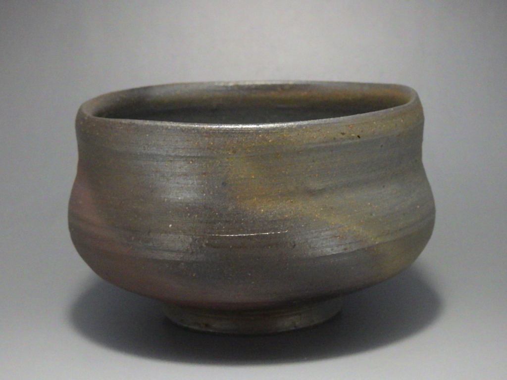 井上武造（青備前抹茶茶碗）