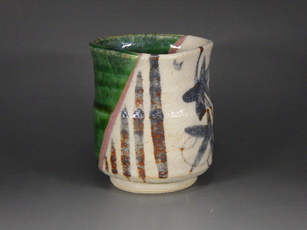 河合竹彦（美濃焼織部湯飲み）