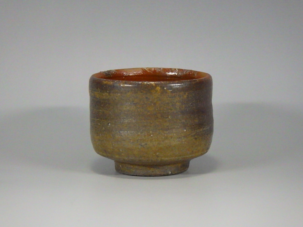 故　日幡光顕（備前黄ゴマぐい飲み）