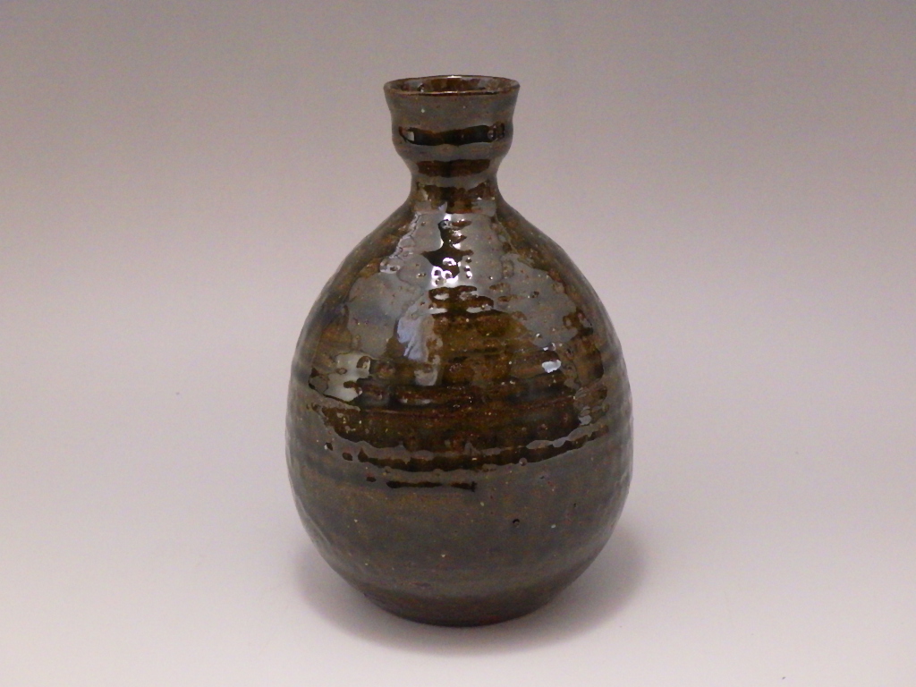 河野榮一（京都青伊羅保徳利兼一輪指）