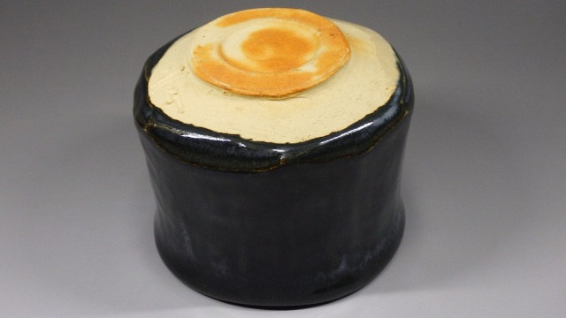 小池斎（黒織部抹茶茶碗）