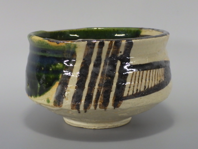 故　加藤しょう（赤津焼織部抹茶茶碗）