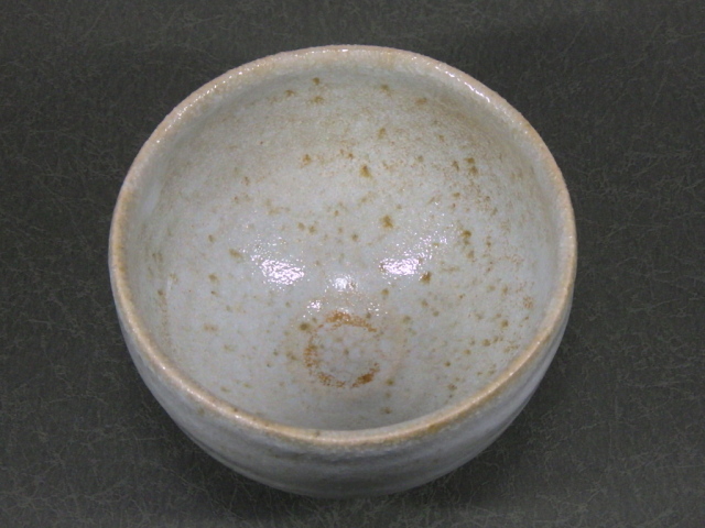 香取甫（益子焼糠白釉抹茶茶碗）