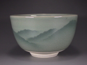 山上義正（九谷焼青磁連山抹茶茶碗）