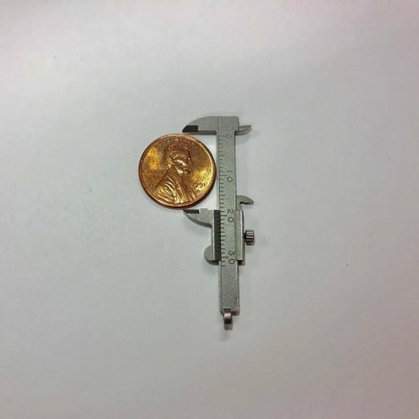 ミニチュア工具　キャステム　実際に動く　ストラップ