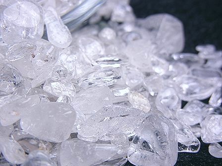 高品質　ヒマラヤ水晶さざれ ☆ ワイルドな大粒 ☆