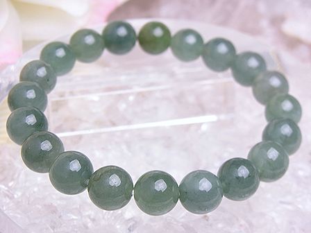 翡翠 （ジェダイト） ☆ 10mm　高品質ブレスレット