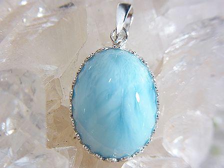ラリマー プチペンダント ☆ オーバル （17mm×13mm） シルバーチェーン付き 【Atropos コレクション】