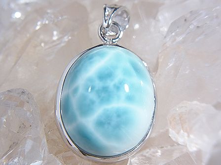 ラリマー　ペンダント ☆ ぷっくりオーバル ☆ 20mm × 16mm