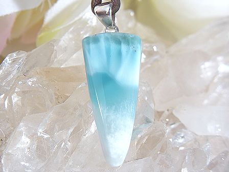 ラリマー ☆ お守りペンダント ☆ 【Atropos コレクション】