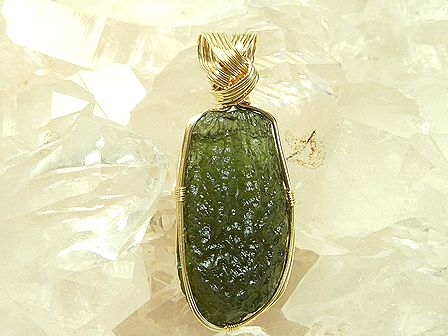 モルダバイト ☆ Crystal Deva コラボレーションジュエリー ☆