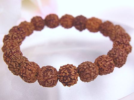 菩提樹の実 （ルドラクシャ） ブレスレット ☆ 10ミリ ☆