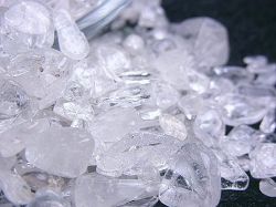 高品質　ヒマラヤ水晶さざれ ☆ ワイルドな大粒 ☆