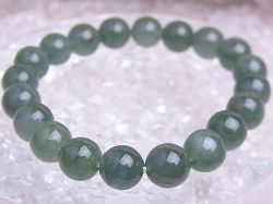 翡翠 （ジェダイト） ☆ 10mm　高品質ブレスレット