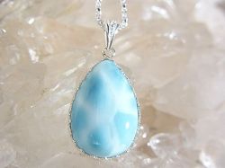 ラリマー ペンダント ☆ ドロップ ☆ シルバーチェーン付き 【Atropos コレクション】