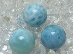 ラリマー 丸玉ビーズ （15 mm～16 mm）　　 《アウトレット》