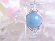 アクアマリン ペンダントトップ ☆ （１点もの） ☆ シルバーチェーンつき