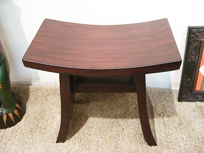 皆様からアツいご支持を頂いております。オシャレと実用を兼ね備えたスツールです【LNT-018CBR】《送料無料》