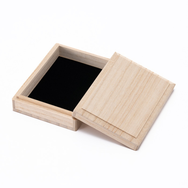 ブレスレット 桐箱 | 高級神棚・神具の通販なら伊勢宮忠オンライン