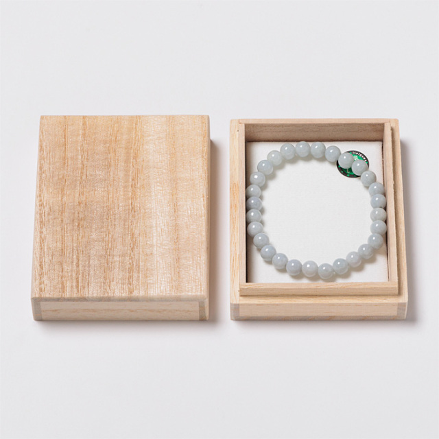 ブレスレット 糸魚川翡翠 （いといがわひすい） ラベンダー 透過